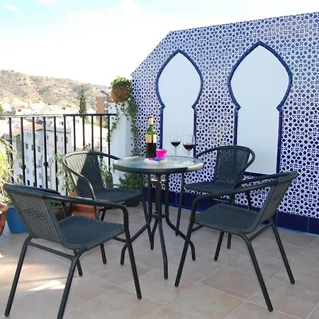 One Bedroom Penthouse Apartment *